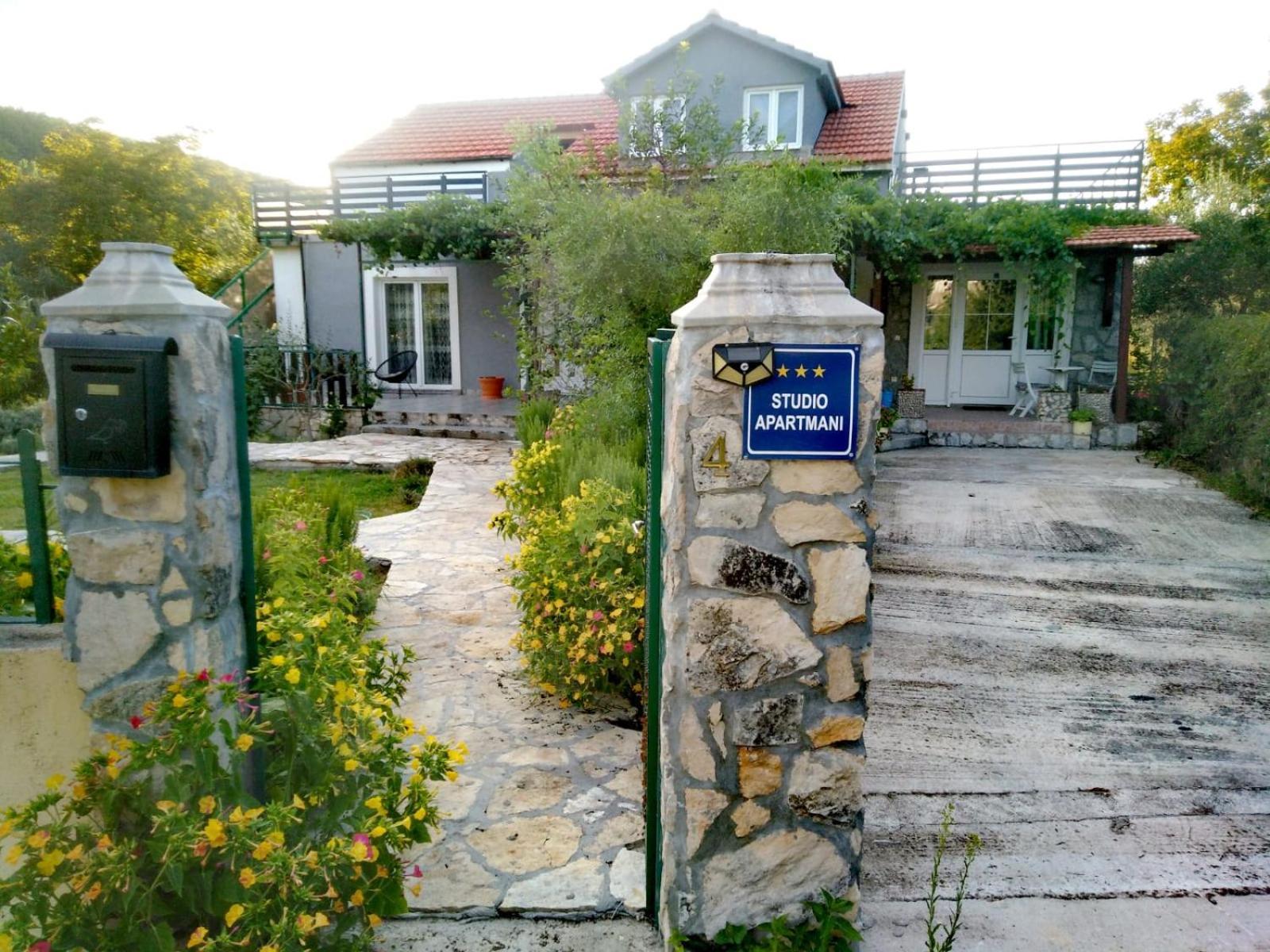 Banin Hotel Skradin Ngoại thất bức ảnh